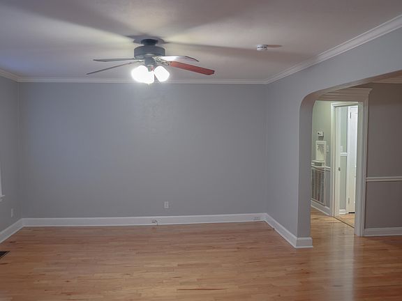 4th image of 25 Woodard Cir