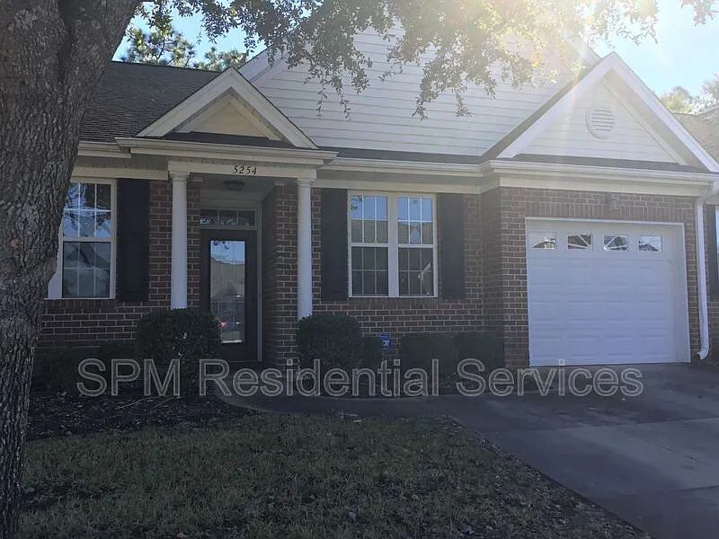 Building Photo - 5254 Christian Dr