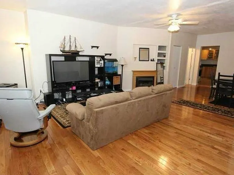 2826 Edwards Way — Photo 1