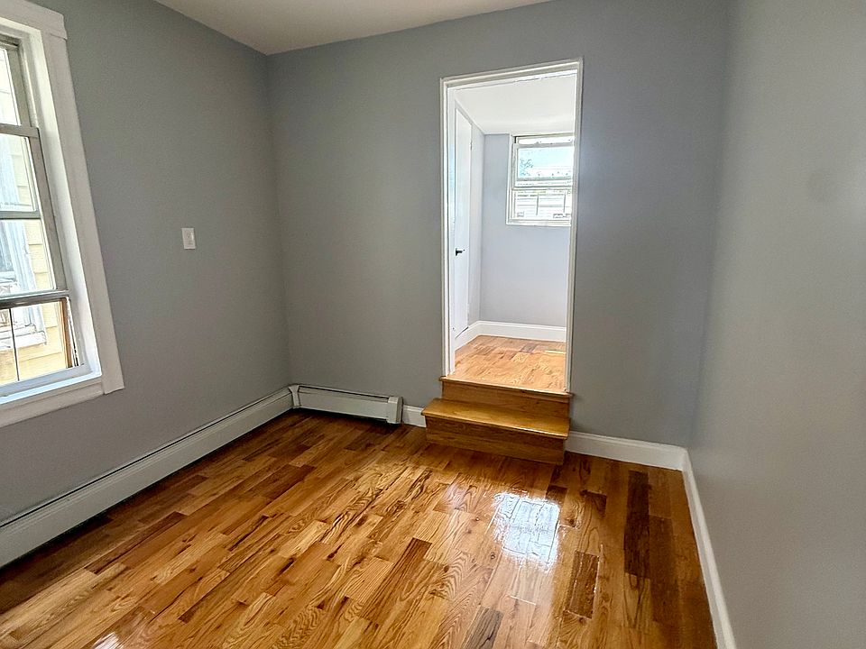 2nd image of 0 Melville St #1