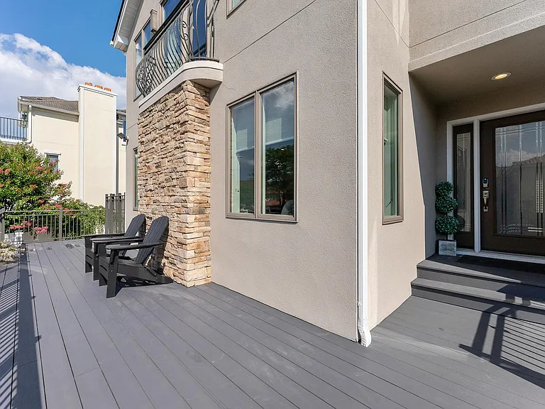 7600 Bayshore Dr — Photo 5