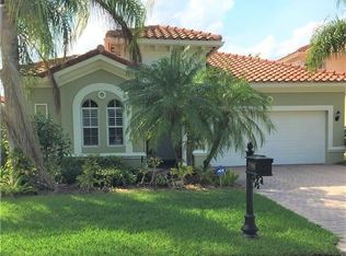 718 SW Palm Cove Dr, Palm City, FL 34990