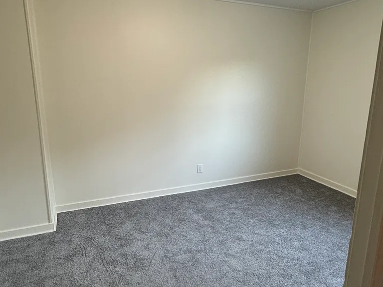 84 Ellwood Pl #84 — Photo 9