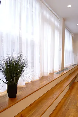 Sold by Flat Iron Real Estate | media 21