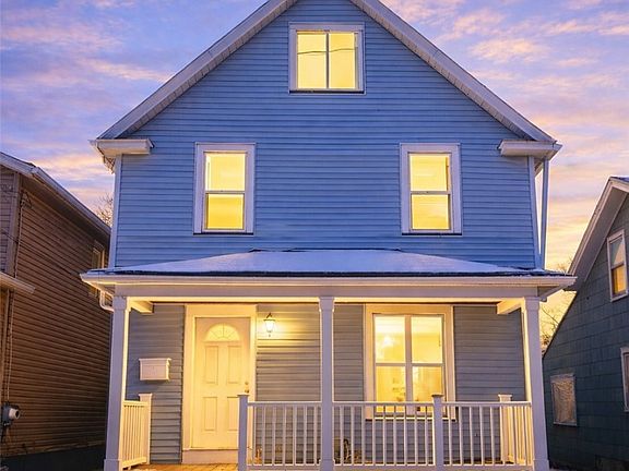 2nd image of 823 Jay St