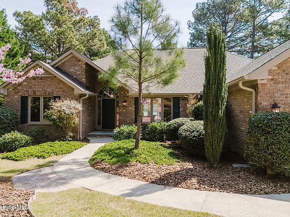4th image of 129 Shaw Drive