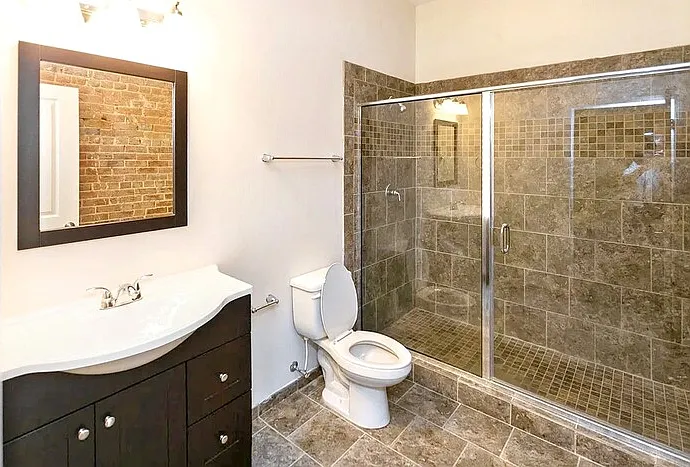 215 N Court St #6 — Photo 10