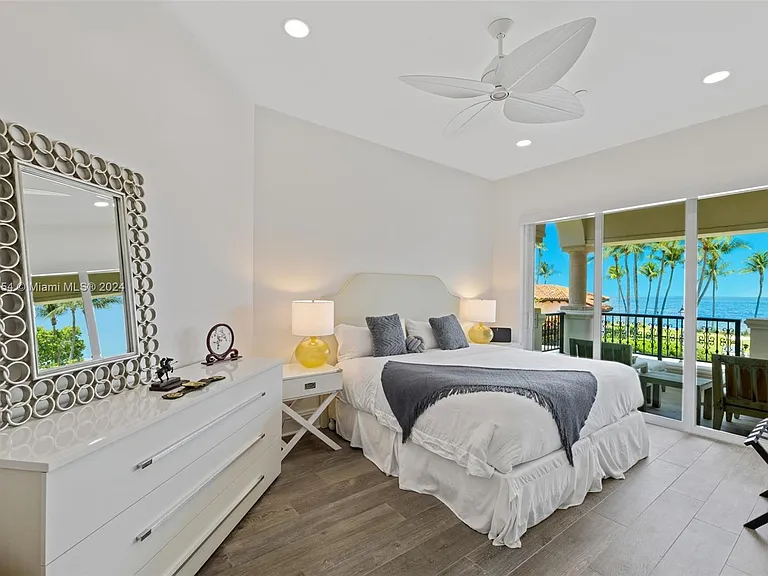15122 Fisher Island Dr #15122 — Photo 17