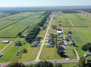 Le Belle Maison Dr, Raceland, LA 70394