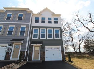 3663 Ponton Dr, Harrisonburg, VA 22801