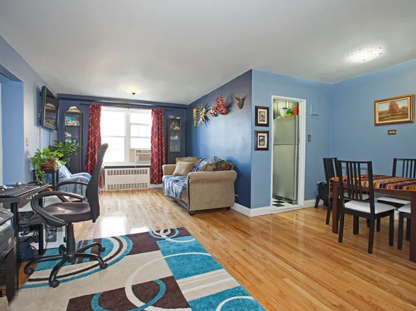 140-21 Burden Crescent image 4 of 6