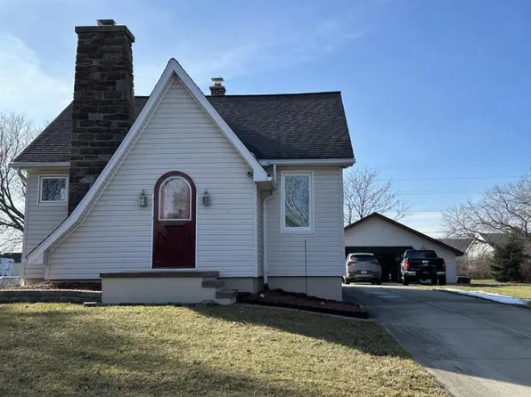 268 Nelson St, Harbor Beach, MI 48441