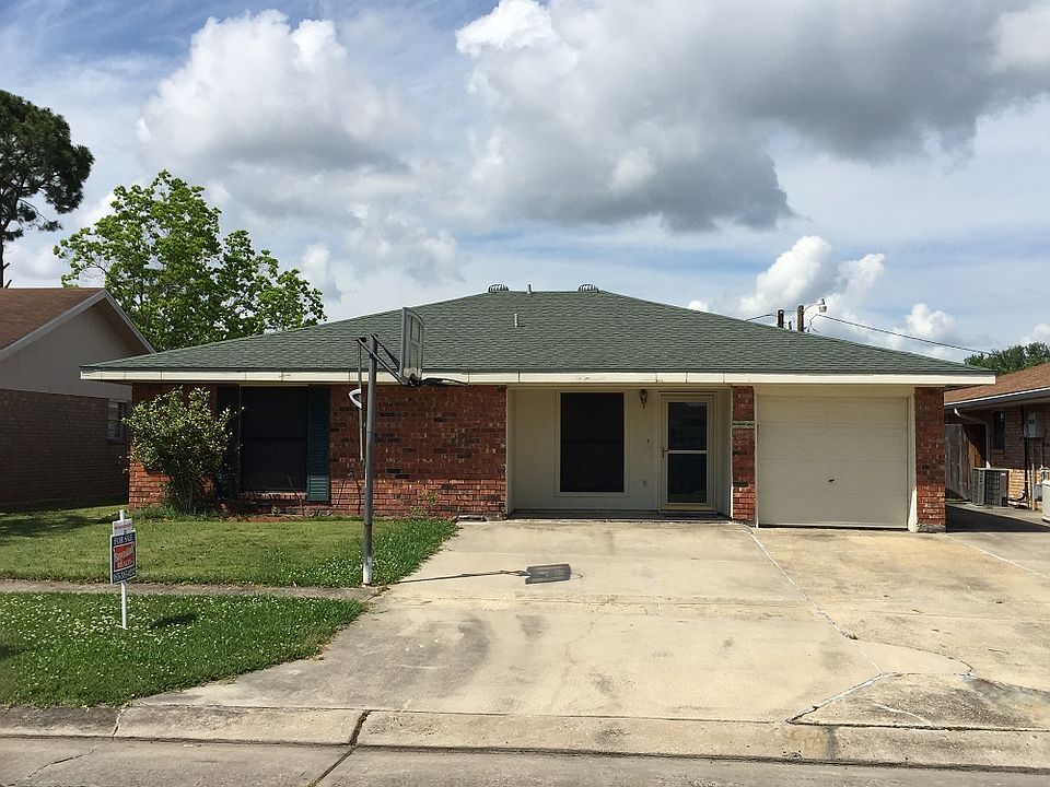 1st image of 3123 Vine Dr