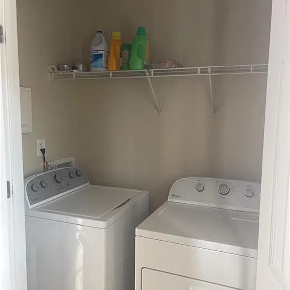 282 Village Dr — Photo 12