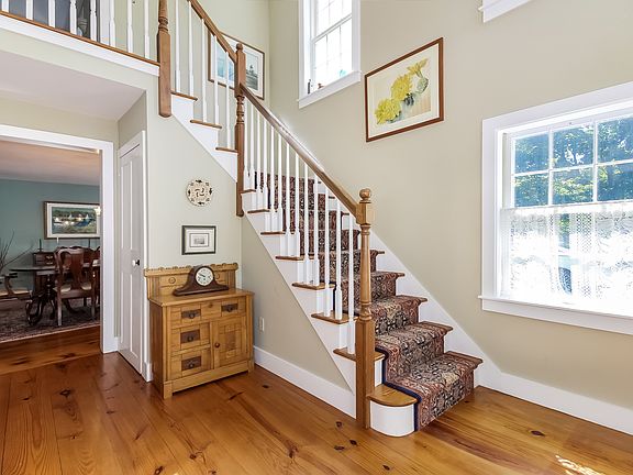 395 Boston Post Road