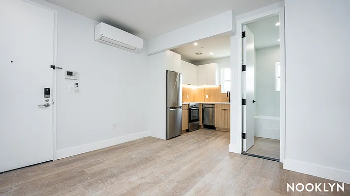 Rented by Nooklyn NYC LLC | media 12