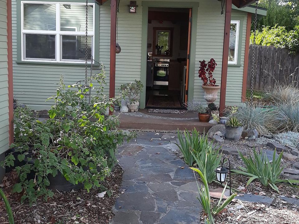 entrance to cottage