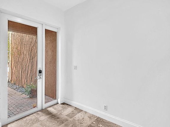 5th image of 1139 NE 13th Avenue #1139