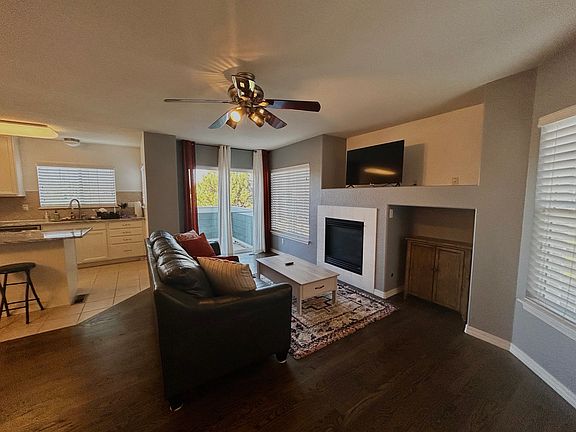 3rd image of 2331 Cutters Cir APT 103