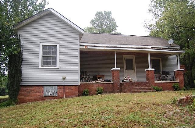 2nd image of 1916 Kiser Rd