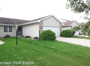 3911 Aberdeen Dr, Champaign, IL 61822