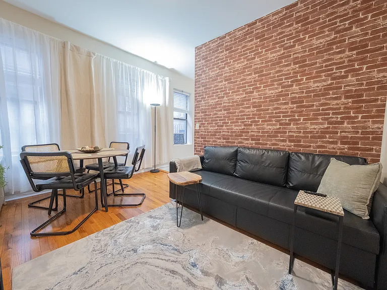 180 Claremont Ave #65 — Photo 8