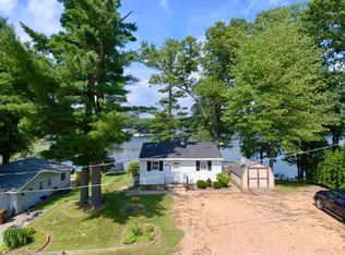 3931 Mallard Dr, Greenville, MI 48838