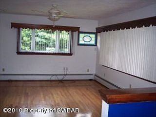2nd image of 320 Upper Demunds Rd