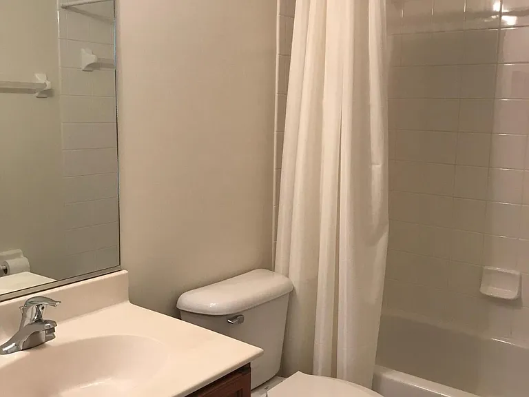 141 E Thatch Palm Cir — Photo 23