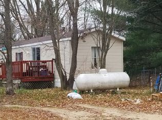 5717 N Edwards Rd, Lake City, MI 49651