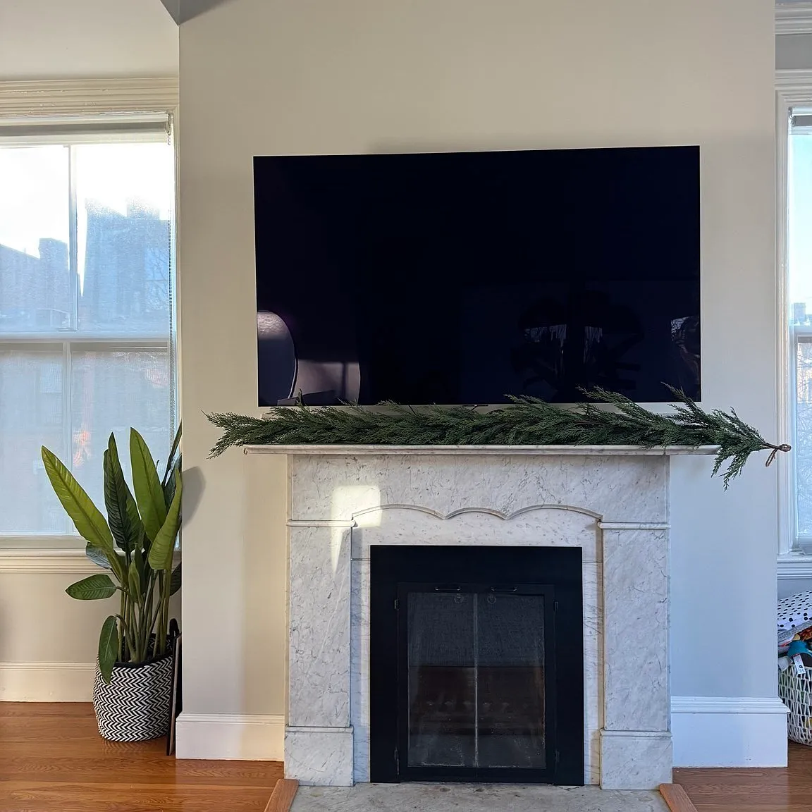 2 bed, 1.5 bath, 1100 sqft, $7,250 — Photo 3
