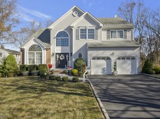 184 Berkeley Ave, Berkeley Heights, NJ 07922