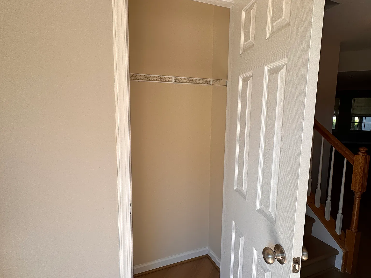 3 bed, 2.5 bath, 2312 sqft, $2,900 — Photo 2