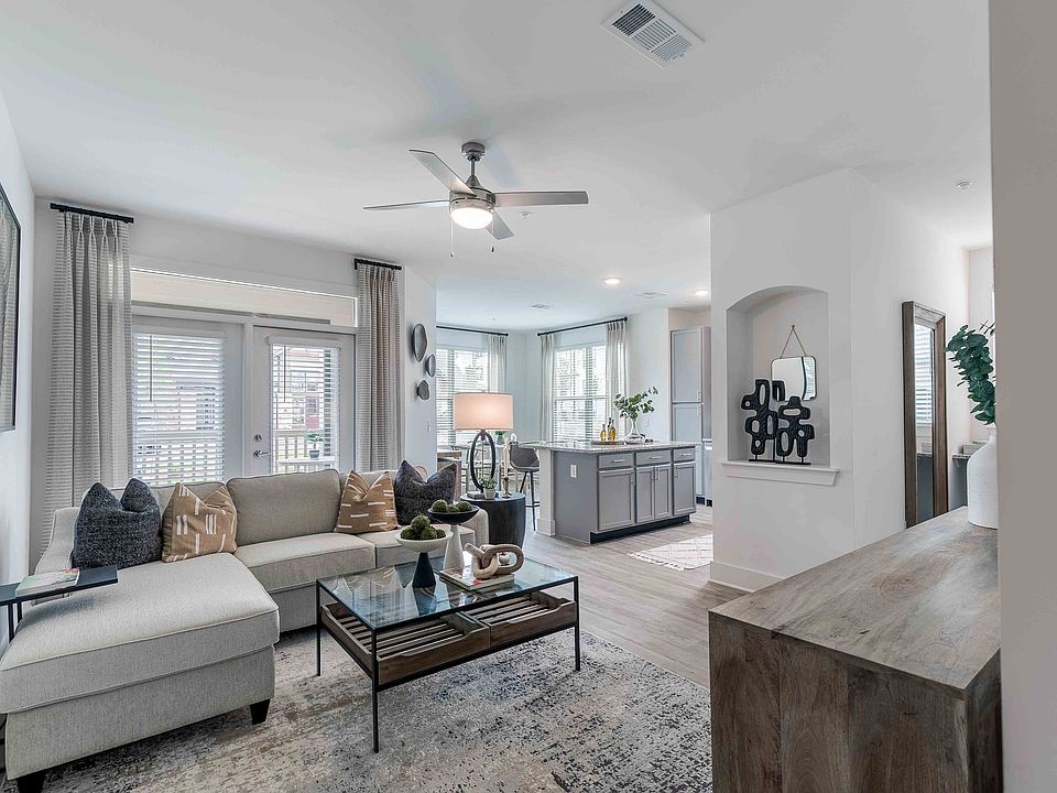 1st image of 34 Silverado Cir #5-302