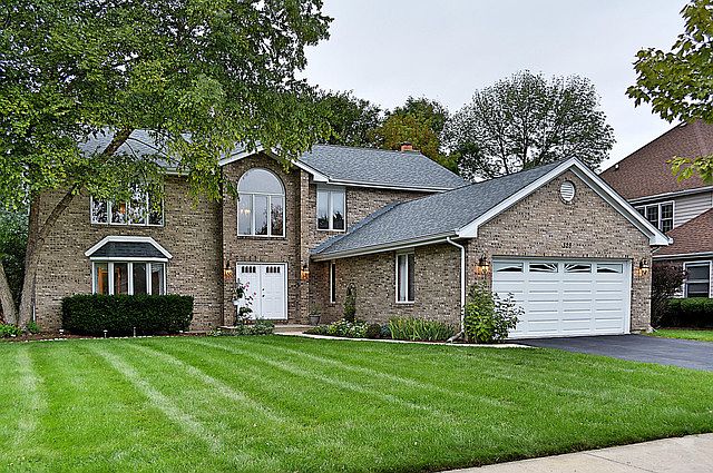 1st image of 328 N Westminster Dr