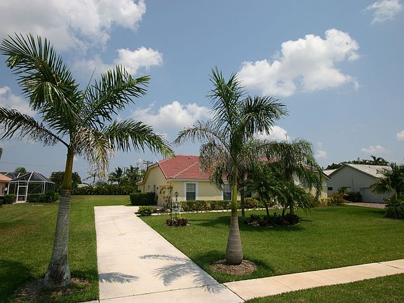 Sidewalks throughout the development