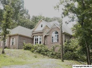 2149 Pine Lake Trl NW, Arab, AL 35016