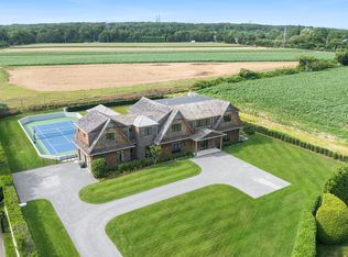 58 Clearview Farm Rd, Southampton, NY 11968