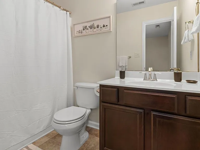 131 Glen Cannon Dr — Photo 18