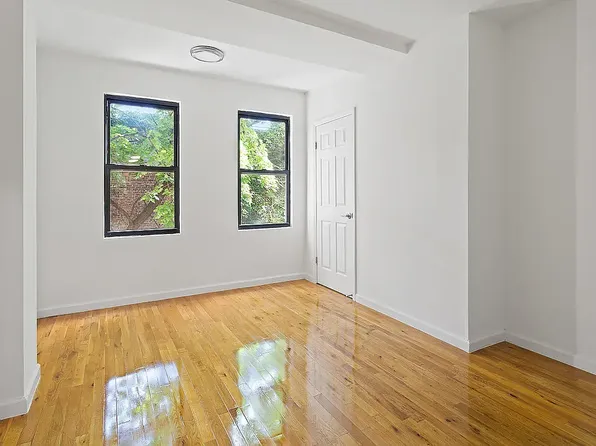 339 E 19th St APT 3B, New York, NY 10003