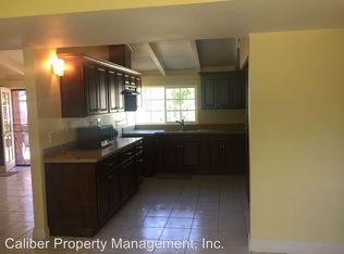 2317 Carlton Ave, Pomona, CA 91768