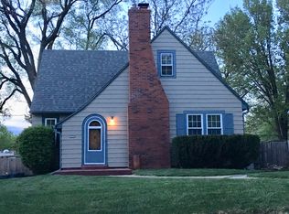 5812 William St, Omaha, NE 68106