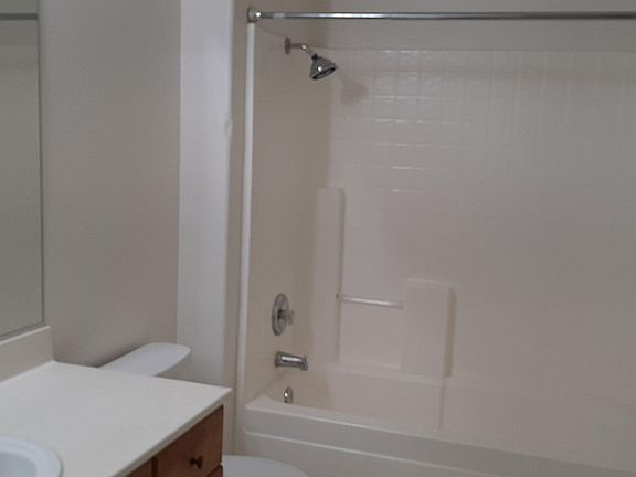 4th image of 752 Jaded Emerald Ct