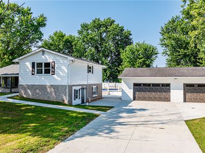 527 S Market St, Carmichaels, PA, 15320