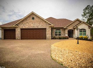 35 Terreno Ln, Hot Springs Village, AR 71909