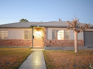 542 Aurora Dr, El Centro, CA 92243