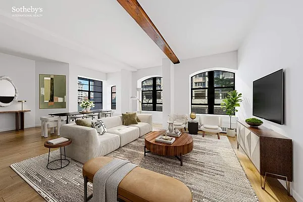 Sold by Sotheby's International Realty | media 2