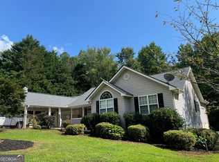 113 Barker Trail Rd, Cleveland, GA 30528