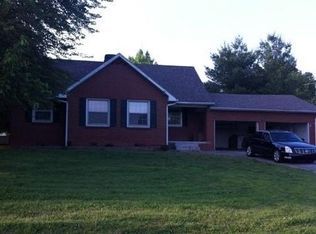 4930 Woodrow Rd, Woodlawn, TN 37191