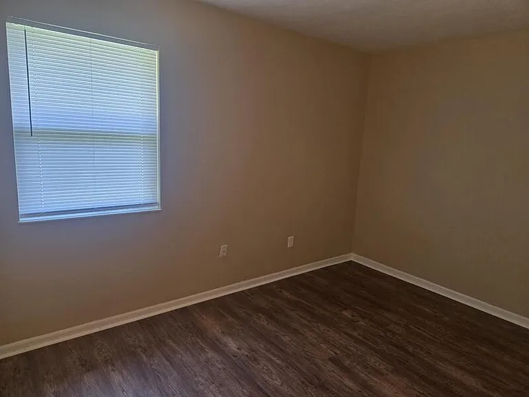 146 Nancy Ln — Photo 7